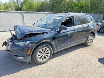 2018 Volkswagen Tiguan 3VV0B7AX5JM008089