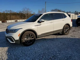 2022 Volkswagen Tiguan 3VV3B7AX1NM074710