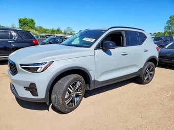 2024 Volvo XC40 YV4L12UK9R2329019