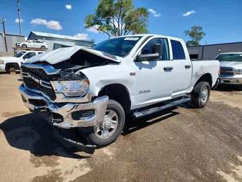 2021 Ram 2500 3C6UR5CJ2MG638106