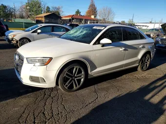 2018 Audi A3 WAUAUGFF5J1094527