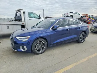 2022 Audi A3 WAUHUDGYXNA035413