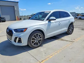 2021 Audi Q5 WA1E2AFY5M2124031