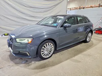 2017 Audi A3 Sportback WAUTPBFF3HA088321