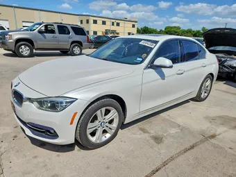 2017 BMW 3 Series WBA8B9G54HNU48482
