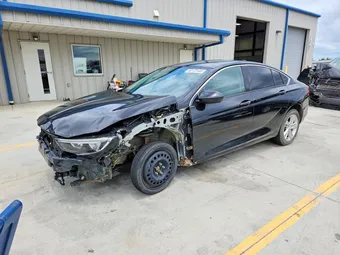2018 Buick Regal W04GL6SX6J1133953