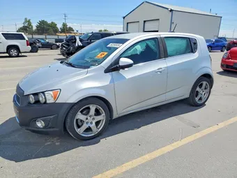 2015 Chevrolet Sonic 1G1JE6SB8F4100087
