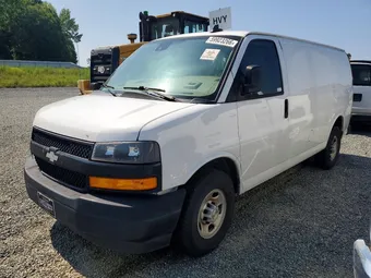2021 Chevrolet Express 1GCWGAFP3M1228090