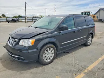 2015 Chrysler Town & Country 2C4RC1BGXFR709211