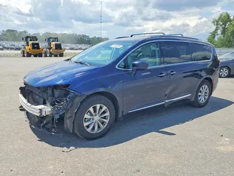 2018 Chrysler Pacifica 2C4RC1EG0JR293139