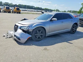 2016 Chrysler 300 2C3CCABG9GH223975