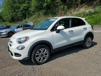 2016 Fiat 500X ZFBCFYBT2GP381906