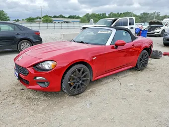 2017 Fiat 124 Spider JC1NFAEK1H0104090