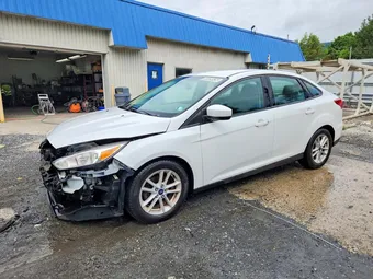 2018 Ford Focus 1FADP3F22JL236937