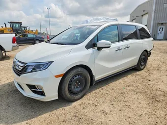 2018 Honda Odyssey 5FNRL6H66JB510110