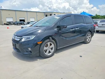 2018 Honda Odyssey 5FNRL6H72JB097885