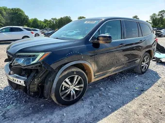 2018 Honda Pilot 5FNYF6H48JB047632