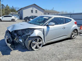 2015 Hyundai Veloster KMHTC6AD9FU243408