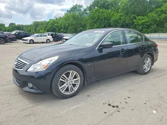 2015 Infiniti Q40 JN1CV6AR2FM650113
