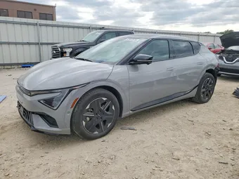 2025 Kia EV6 5XYC44JA7SG010523