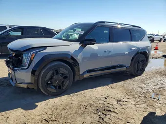 2026 Kia EV9 5XYAEFS57TG013912