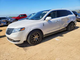 2019 Lincoln MKT 2LMHJ5AT9KBL03091