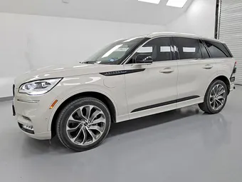 2023 Lincoln Aviator 5LMYJ8XY1PNL01747
