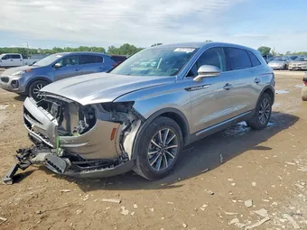 2021 Lincoln Nautilus 2LMPJ8J92MBL11585