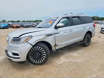 2019 Lincoln Navigator 5LMJJ2TTXKEL00016