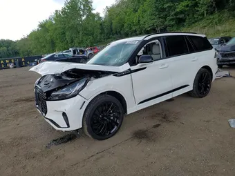 2025 Lincoln Aviator 5LM5J7XC9SGL31433