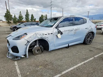 2023 Maserati Grecale ZN682AVA3P7415995