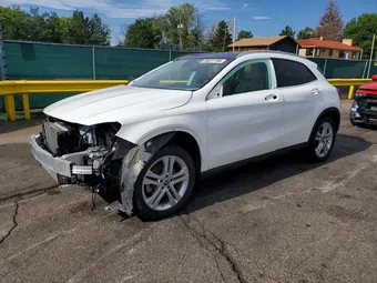 2020 Mercedes-Benz GLA-Class W1NTG4GB7LU031257