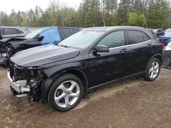 2016 Mercedes-Benz GLA-Class WDCTG4GB3GJ228077