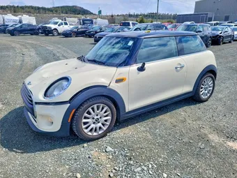 2016 Mini Hardtop 2 Door WMWXP5C59G3B76049