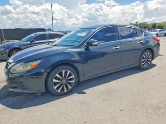2017 Nissan Altima 1N4AL3AP1HC159635