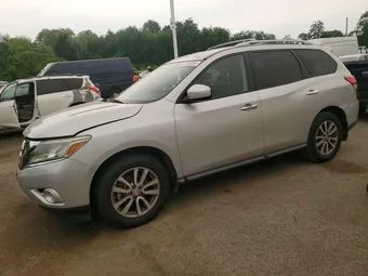 2015 Nissan Pathfinder 5N1AR2MM5FC667295