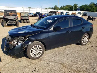 2016 Scion IA 3MYDLBZV3GY135705