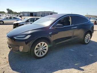 2016 Tesla Model X 5YJXCAE28GF008736