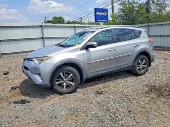 2017 Toyota RAV4 2T3RFREV1HW615193 Lot 57399946