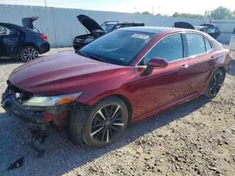 2018 Toyota Camry 4T1B61HK8JU643270 Lot 56303166