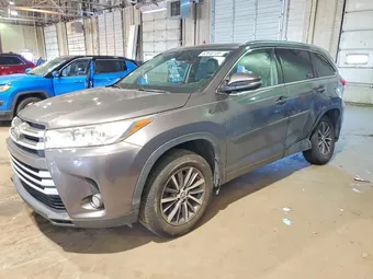 2018 Toyota Highlander 5TDJZRFH9JS545317 Lot 52648186