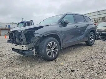 2022 Toyota Highlander 5TDGBRCH8NS550579 Lot 54605456