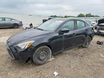 2019 Toyota Yaris 3MYDLBYV1KY516107