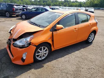 2015 Toyota Prius C JTDKDTB35F1114049 Lot 59820036