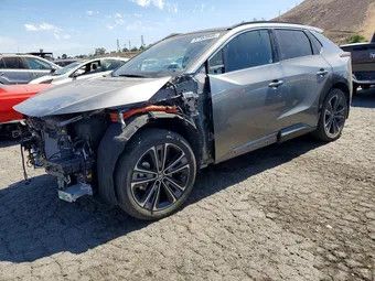 2024 Toyota bZ4X JTMAAAAAXRA049311