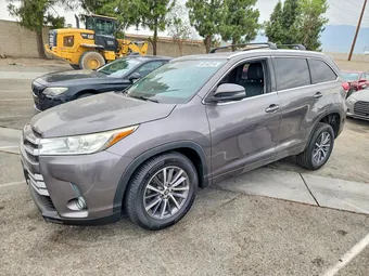2018 Toyota Highlander 5TDKZRFH4JS534679 Lot 60142216