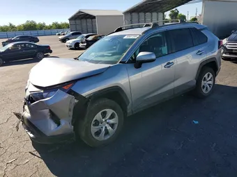2020 Toyota RAV4 2T3K1RFV3LW102521 Lot 50687396