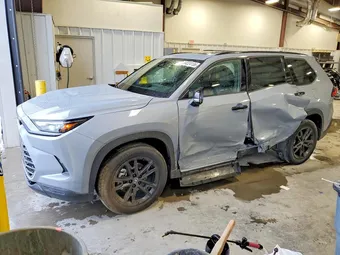 2025 Toyota Grand Highlander 5TDACAB50SS053968
