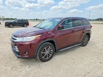 2018 Toyota Highlander 5TDKZRFH7JS266906 Lot 59075146