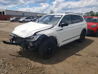 2022 Volkswagen Tiguan 3VV8B7AXXNM089146